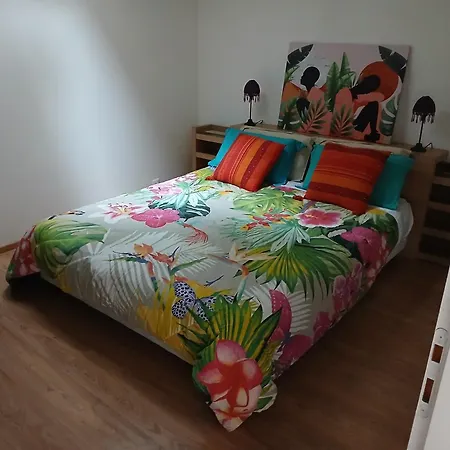 Holiday home Goizet Saint-Denis-de-Pile